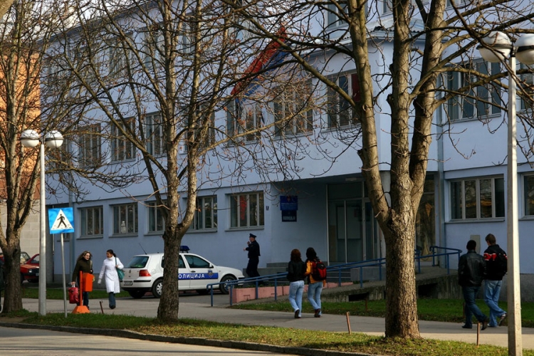 Pronašli drogu kod maloljetnika iz Prijedora