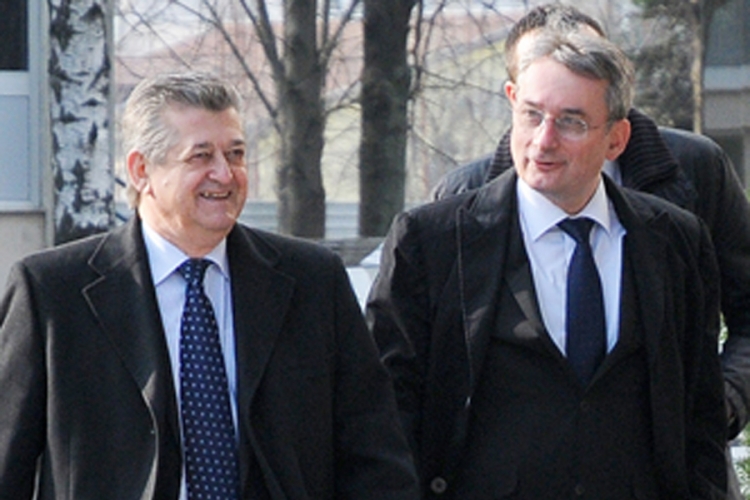 Mićić ugrožava Bosića