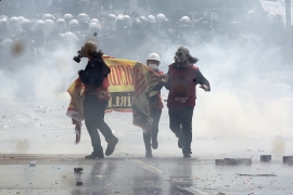 Tokom protesta u Istanbulu privedeno 136 osoba