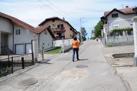 Ne mogu da izbroje rupe na cesti