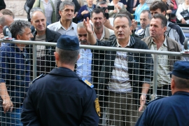 Sindikati najavljuju borbu "prsa u prsa"