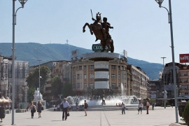 Na protestu opozicije u Skoplju 15 partija