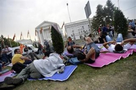 Vladin i antivladin protest blokirali Skoplje