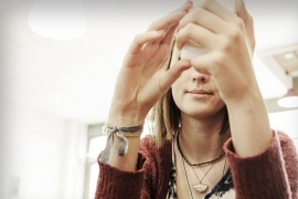 Praveći selfi, pucala sebi u glavu
