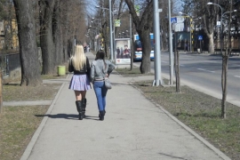 Sutra prije podne suvo, tokom dana pljuskovi