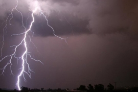 Upozorenje meteorologa: Velika oluja stiže na Balkan