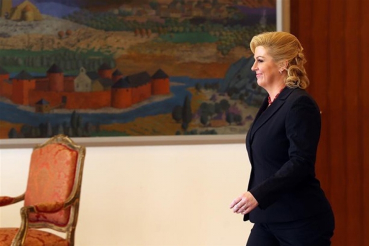 Grabar-Kitarović: Ne namjeravamo da ucjenjujemo Srbiju