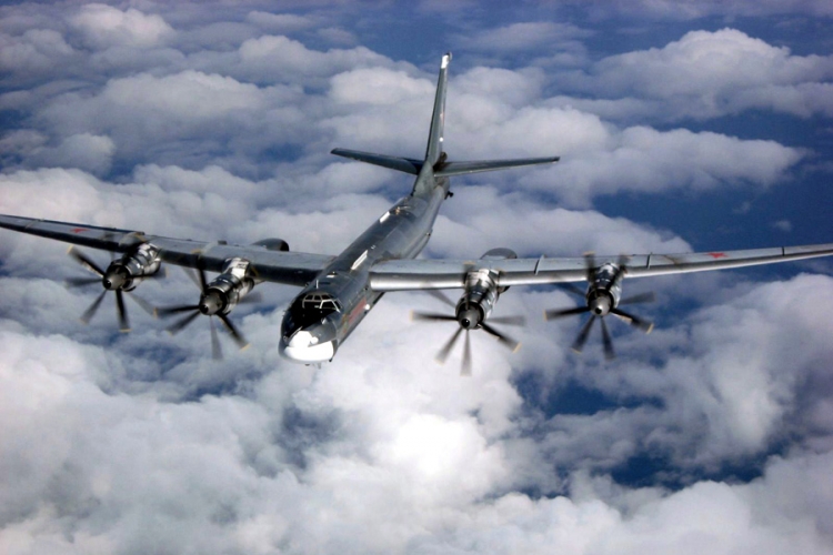 Dva ruska bombardera upala u vazdušni prostor Aljaske