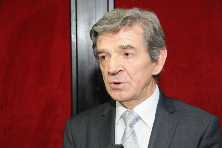 Duraković: Islamska zajednica mora spriječiti regrutovanje vehabija