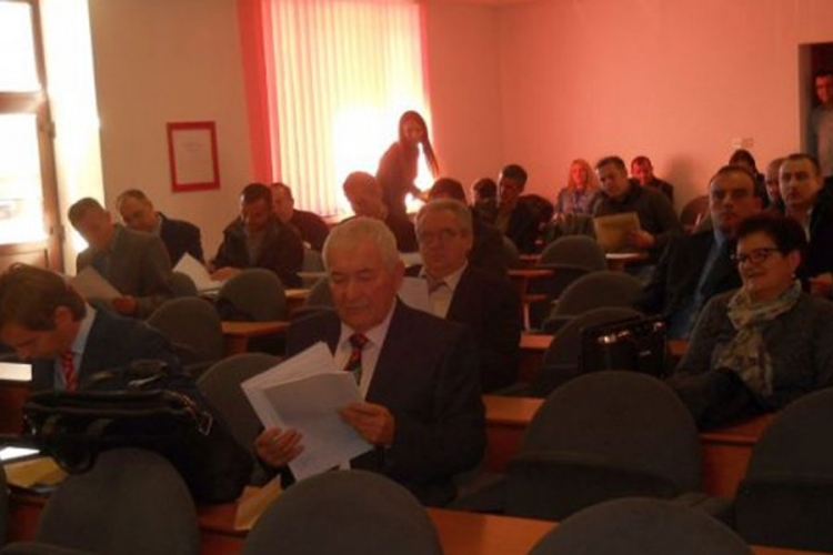 Formirana kantonalna Vlada, SNSD-u tri ministarstva