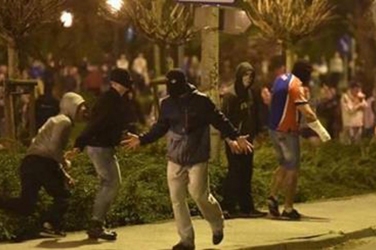 Uhapšeno devet ljudi u novim sukobima poslije ubistva navijača