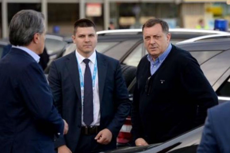 Dodik doputovao u Moskvu