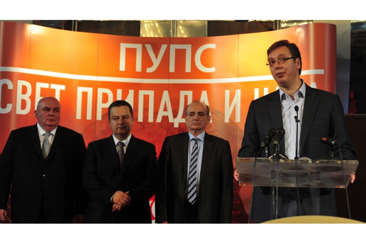 Vučić: Penzije veće nego ikad pre kraja mandata