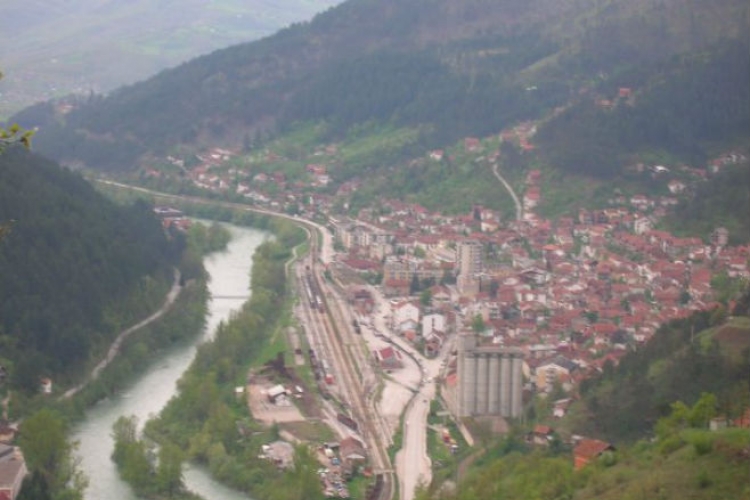 Maturanti iz Rudog povrijeđeni u sudaru kod Priboja