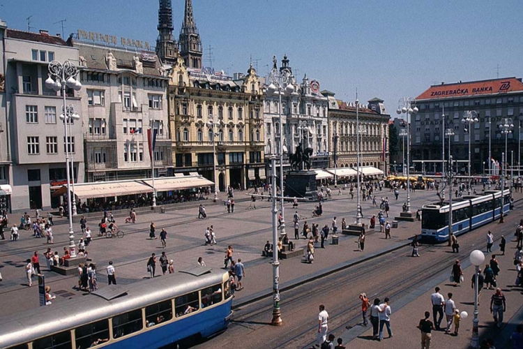 Dnevno se traga za 40-tak maloljetnika