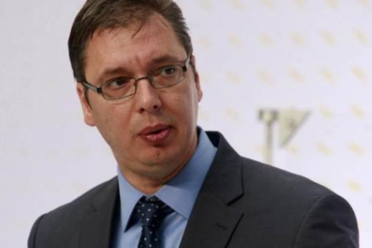 Vučić: Ozbiljno jačamo našu vojskuAgencije