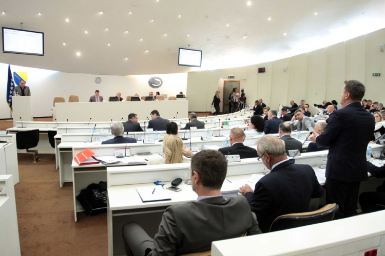 Poslanici o budžetu, ali ne i o terorizmu u Zvorniku
