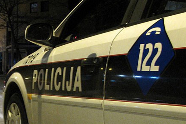 Osumnjičenom inspektoru FUP-a produžen pritvor