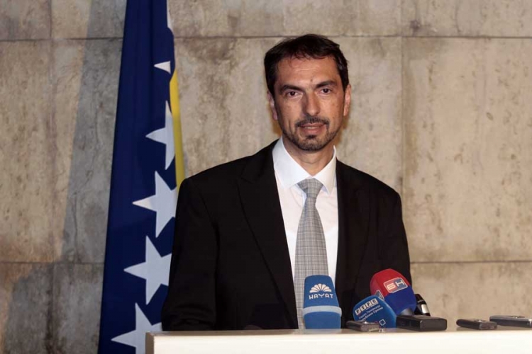 Čavara: Ponašanje ministara iz DF-a neprihvatljivo
