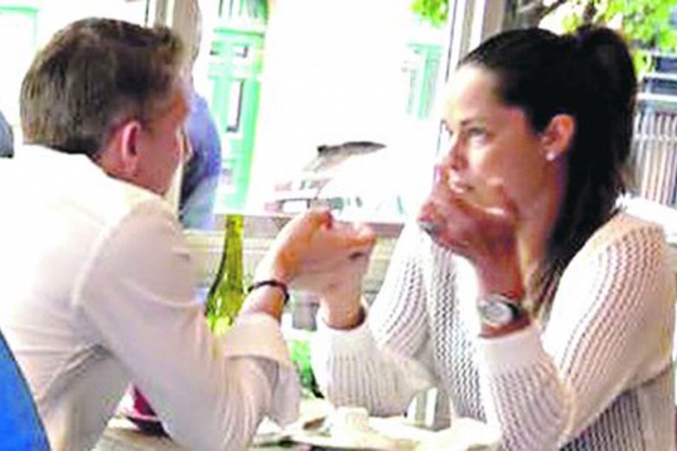 Ana i Švajni se tajno vjenčali?