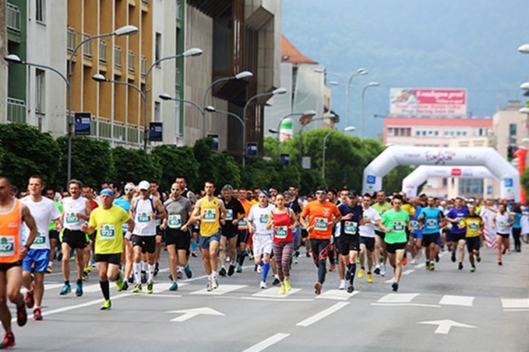 Zbog polumaratona obustave saobraćaja u Banjaluci
