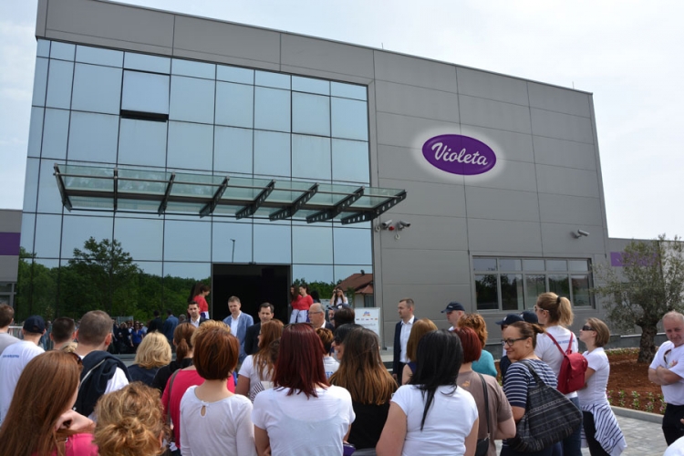 DM timovi iz cijele regije  u posjeti fabrici Violeta