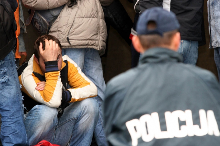 BBC: Imigranti preko Srbije u EU, džihadisti preko Libije