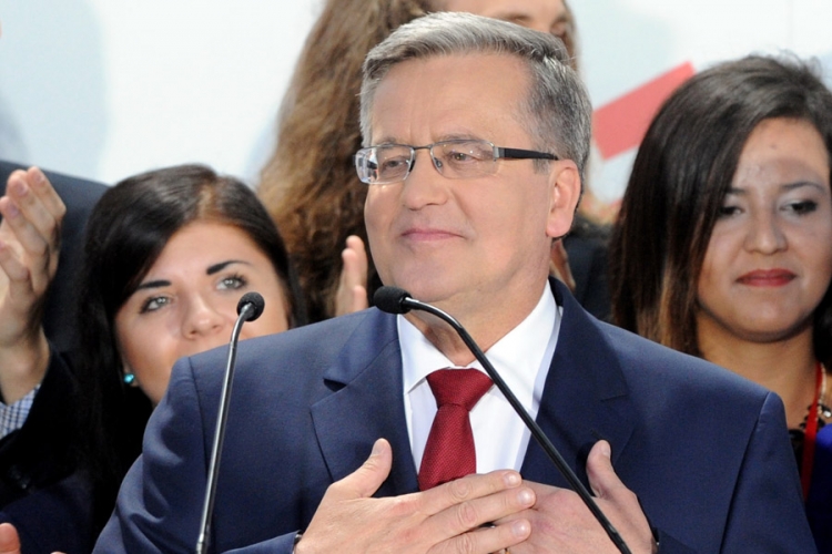 Komorovski priznao poraz