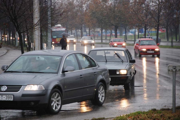 Mokri i klizavi kolovozi