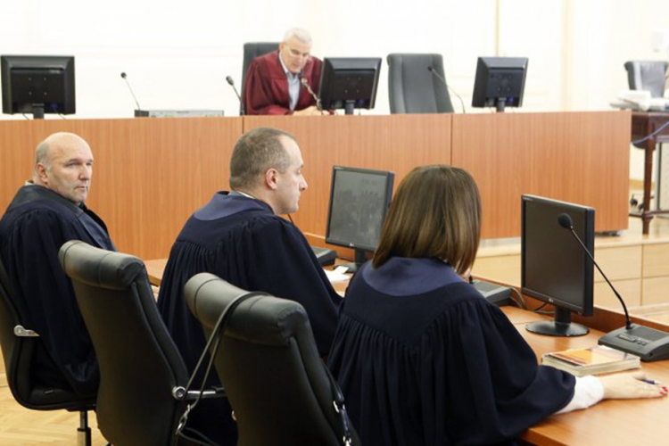 Traže međunarodnu potjernicu za Arslanagićem i Kebeom