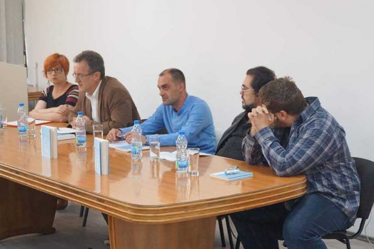 "Petodinarke" upisale Dakića u geografe zavičaja