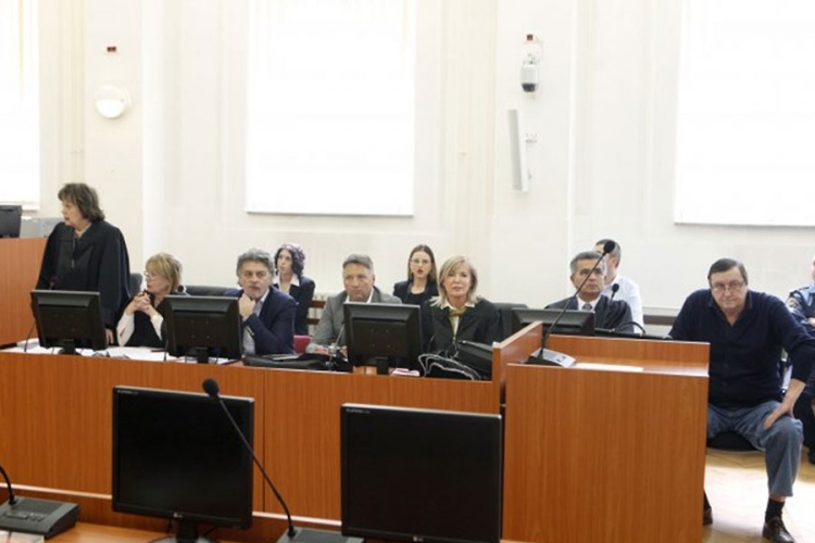Slučaj "Bosnalijek": Kafu plaćali četiri marke