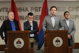 Bespoštedna bitka za skupštinske glasove