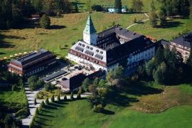 Vimer: G7 bez Putina, to je poruka rata