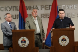 Osnivači RS formiraju Izvorni SDS