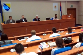 Čubrilović uručio diplome 16. generaciji stažista