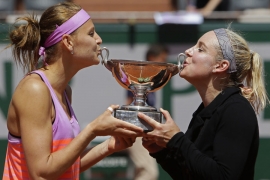 Safarova i Matek-Sends osvojile titulu u dublu