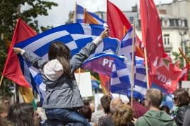 Hiljade demonstranata pružaju podršku Atini