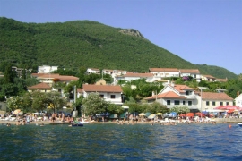 Sutra u Kumbor putuje 155 mališana
