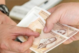 Majska neto plata u Srpskoj 832 KM