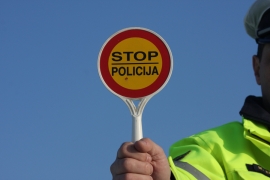 Lopovi glumili policajce