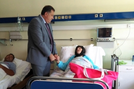 Predsjednik u bolnici posjetio  majku tri poginula borca