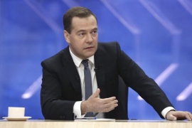 Medvedev potpisao dekret kojim produžava embargo na uvoz hrane iz EU 