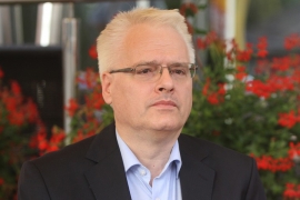 Ivo Josipović: Ne farbajte Hrvatsku u crno
