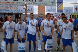 Na takmičenjima nižu titule