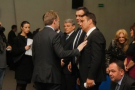 Sukob u Predstavničkom domu: Sarajlić davio Ahmetovića
