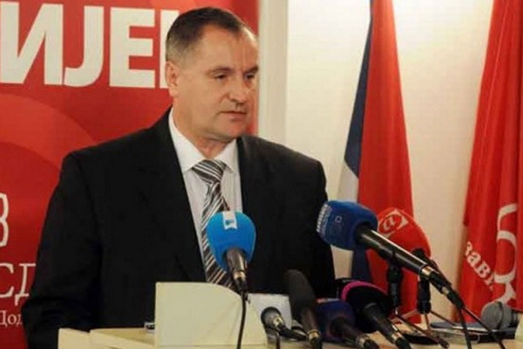 Višković: Radojičić ostaje u Klubu poslanika
