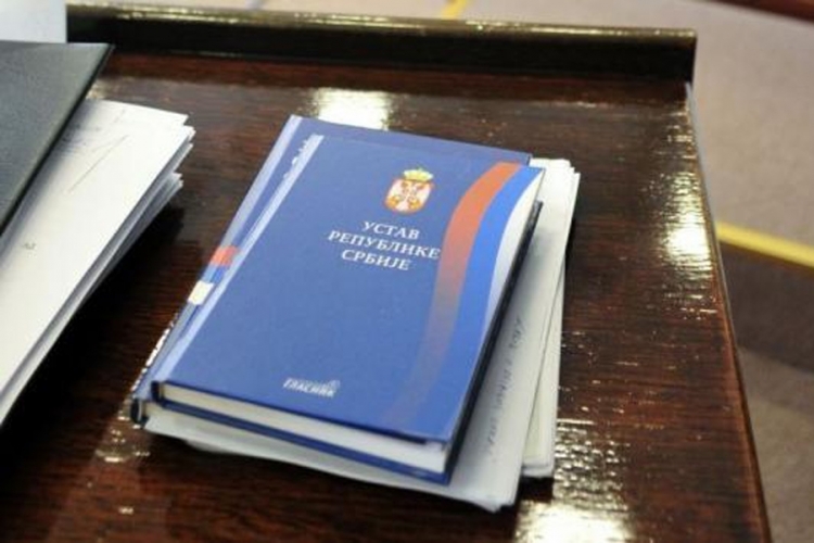 Srbija dobija novi Ustav?