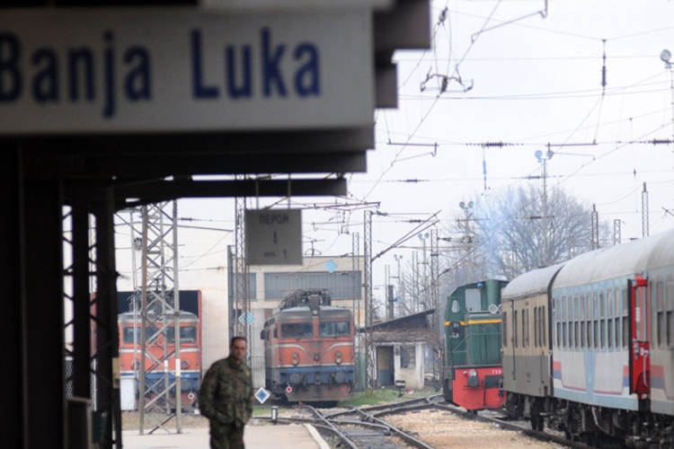 Sindikalci prijavili rukovodstvo "Željeznica RS"
