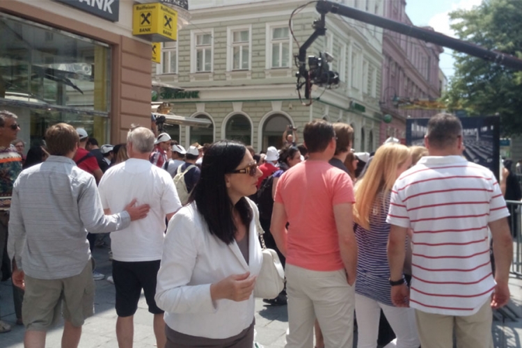 Vjernici okupirali centar Sarajeva 